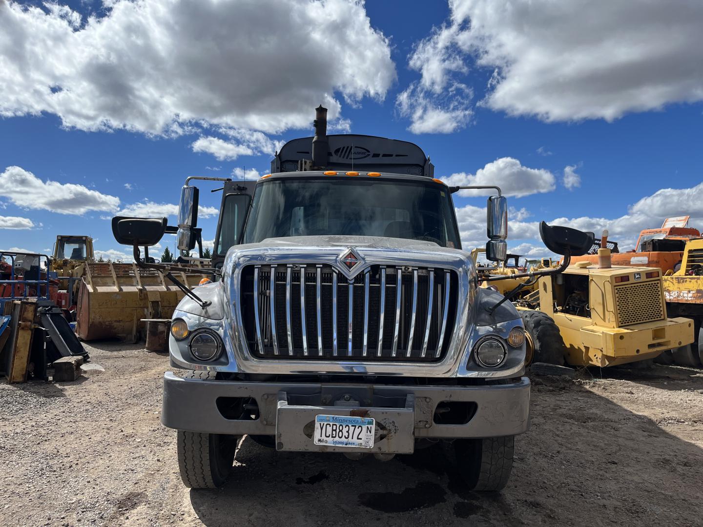 CAMION DE BASURA INTERNATIONAL WORKSTAR 7400